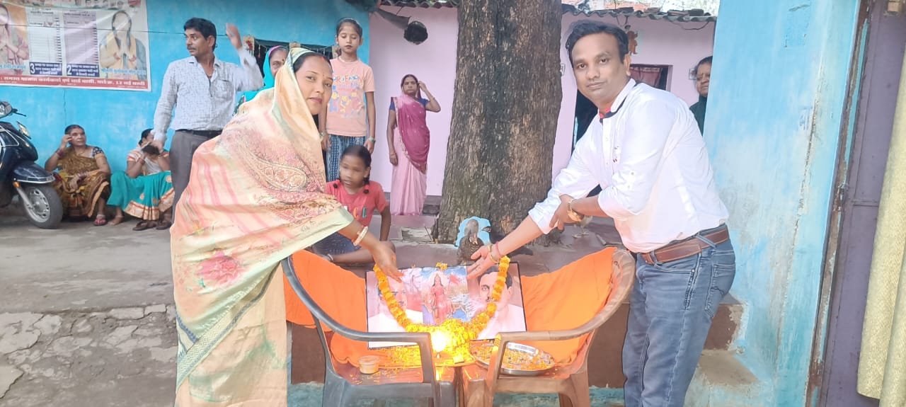 बलिदान दिवस पर स्मरण किए गए डॉ मुखर्जी, वार्ड 12 नई बस्ती के लक्ष्मण बन तालाब में कार्यक्रम आयोजित