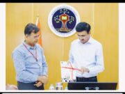 राष्ट्रीय स्तर पर EMRS के सर्वश्रेष्ठ शिक्षक पुरस्कार से सम्मानित किए गए एकलव्य आदर्श विद्यालय छुरीकला के प्राचार्य डॉ. असद