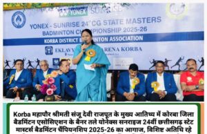 बैडमिंटन कोर्ट में वरिष्ठ खिलाड़ियों को उत्साह से डटे देखकर अच्छा लग रहा है: महापौर संजूदेवी राजपूत